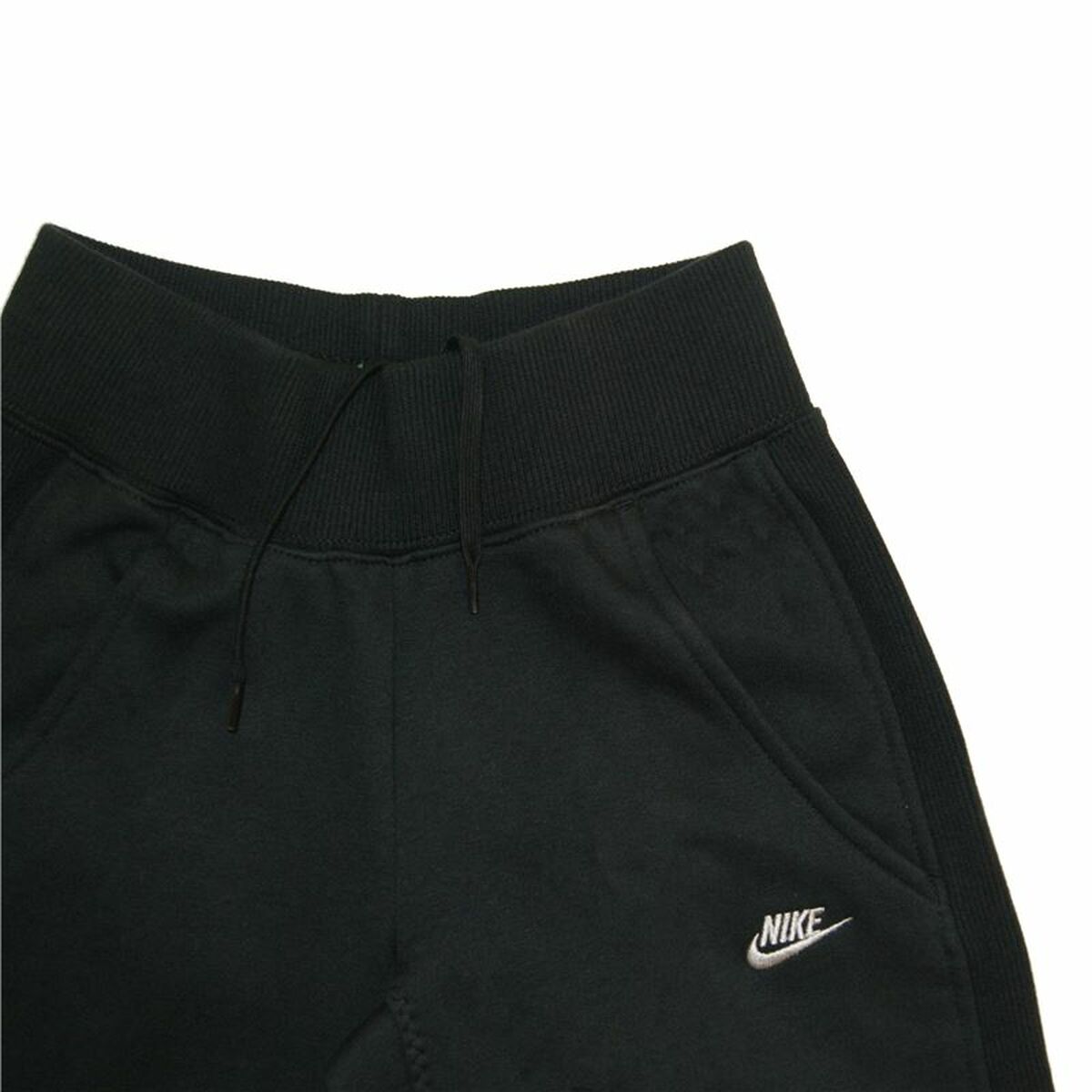 Nike Kids' Shorts - Black von Nike | BYAG.