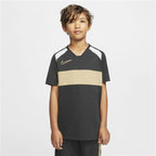 Nike Dri-FIT Kids' T-Shirt - Black von Nike | BYAG.