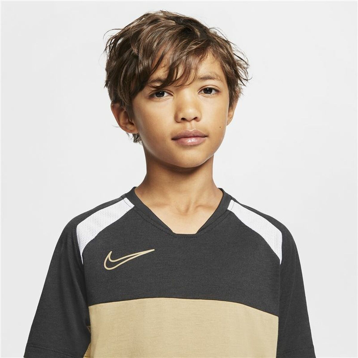 Nike Dri-FIT Kids' T-Shirt - Black von Nike | BYAG.