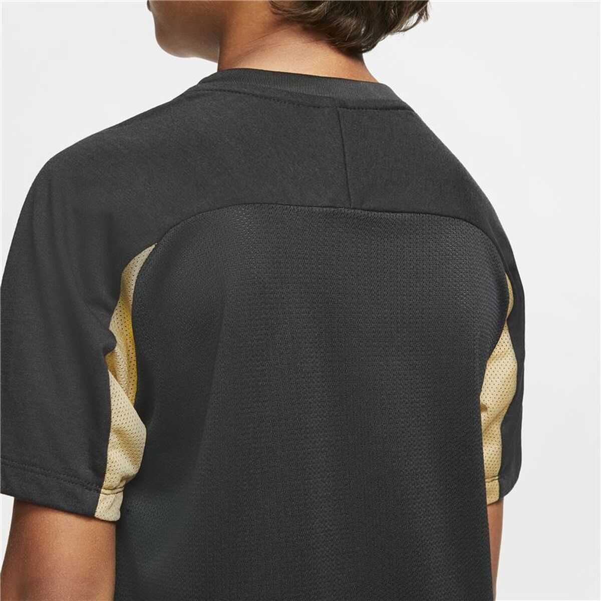 Nike Dri-FIT Kids' T-Shirt - Black von Nike | BYAG.