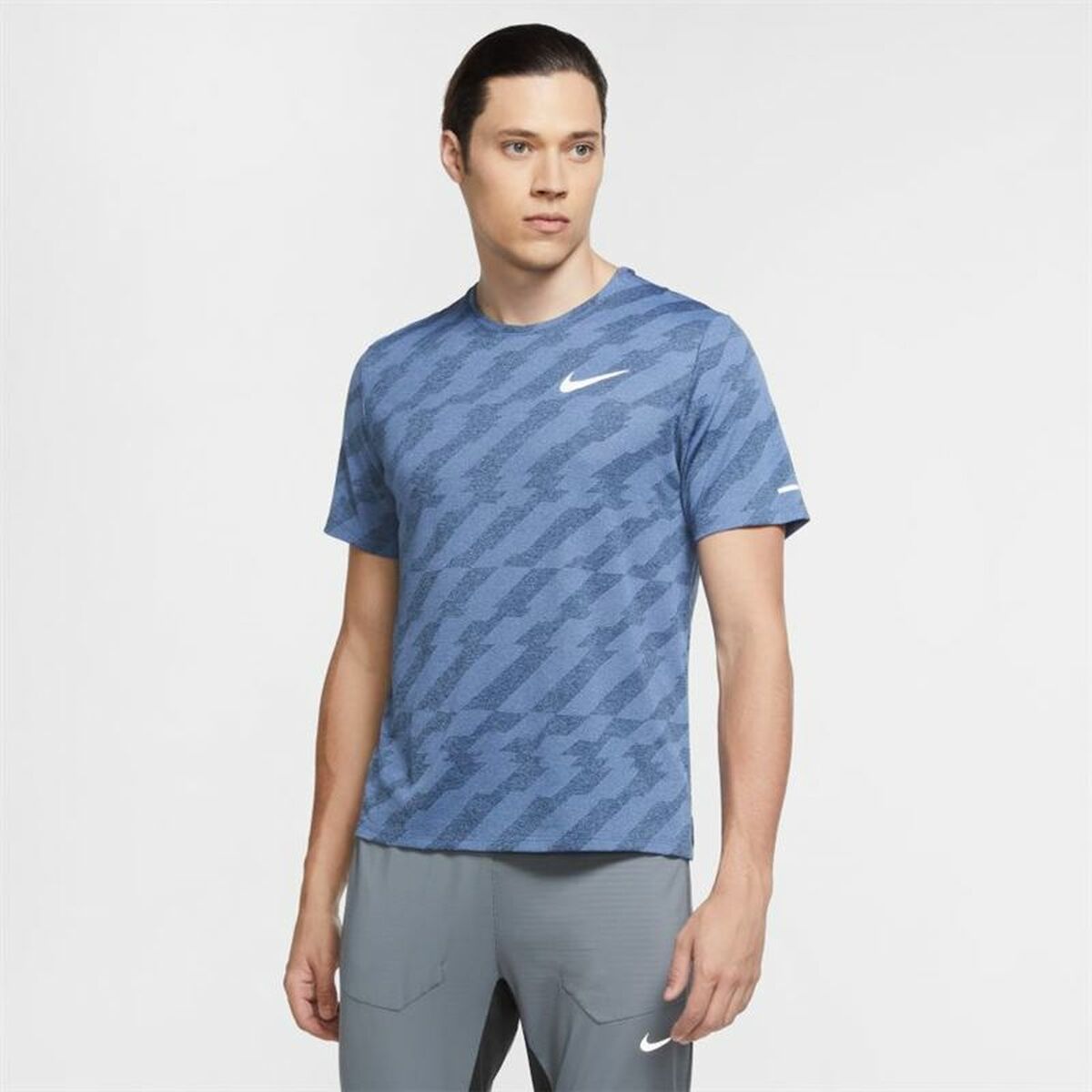 Nike Dri-FIT Miler Future Fast Men's T-Shirt - Blue von Nike | BYAG.