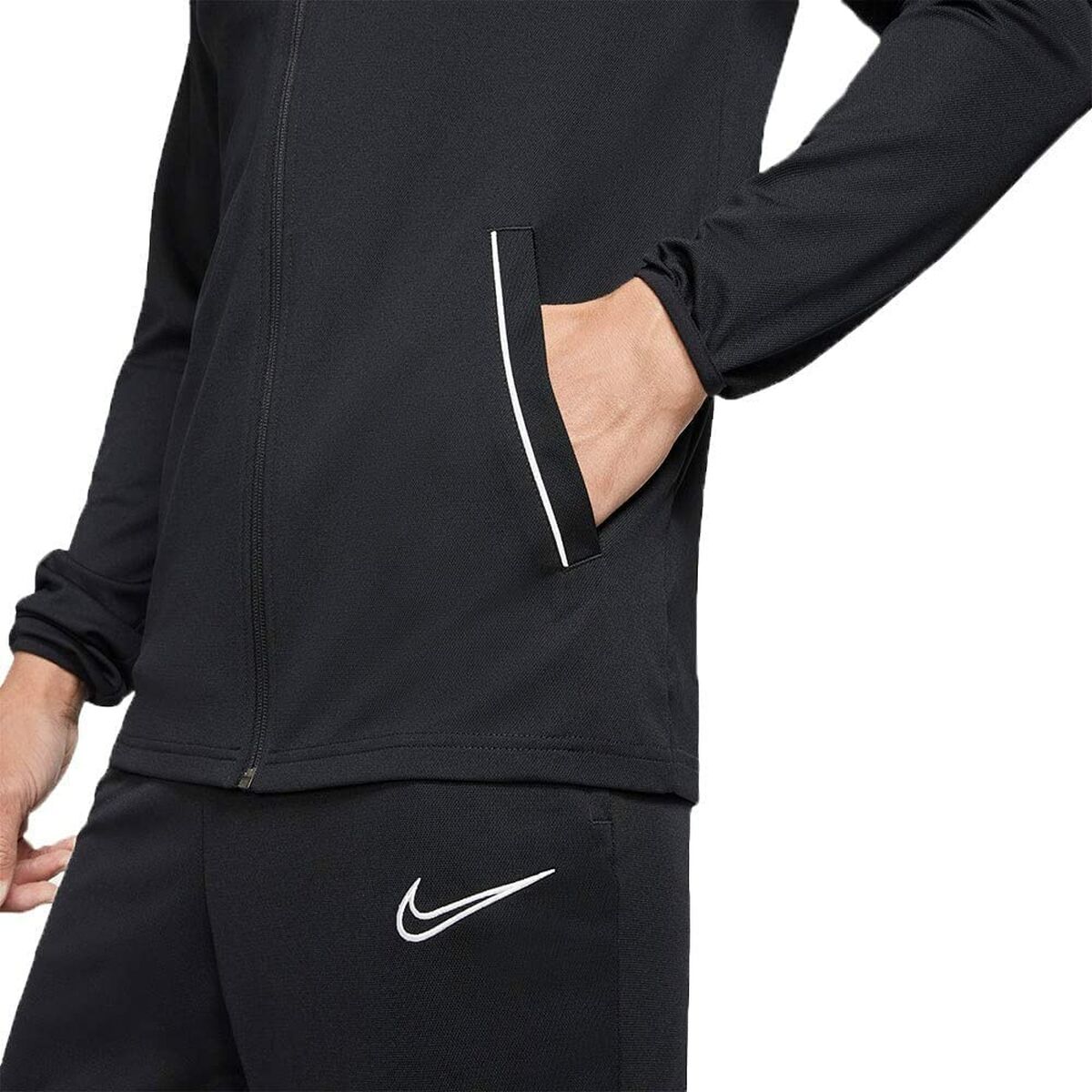 Nike Men's Tracksuit - Black von Nike | BYAG.