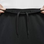 Nike Men's Tracksuit - Black von Nike | BYAG.