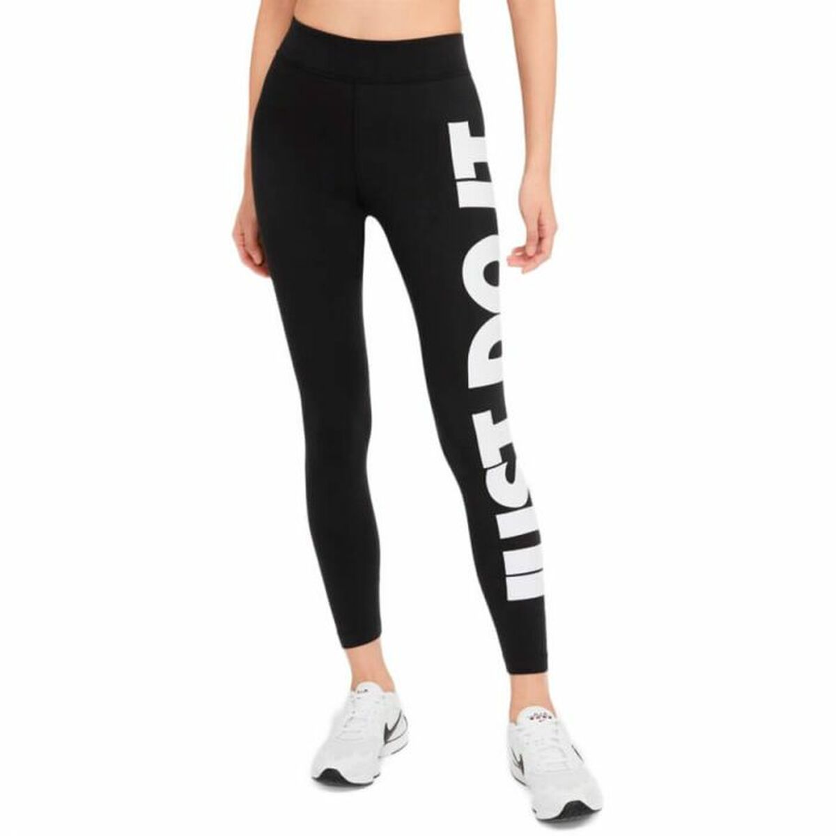 Nike Women's Leggings - Black von Nike | BYAG.
