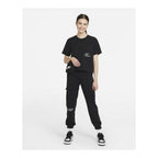 Nike Sportswear Swoosh Women's T-Shirt - Black von Nike | BYAG.