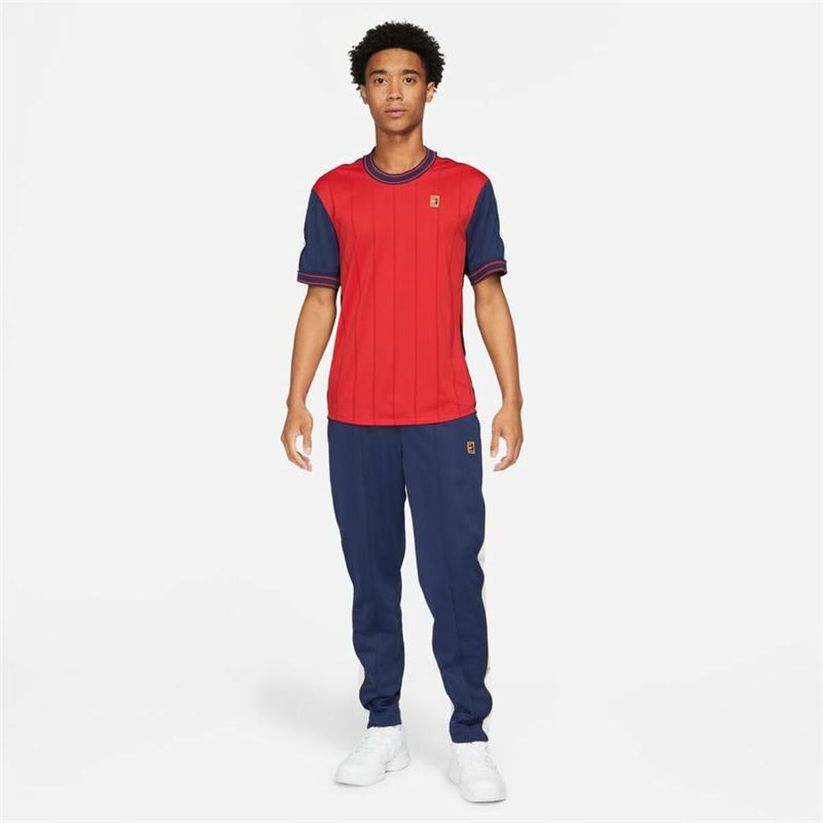 Nike Court Dri-FIT Slam Men's T-Shirt - Red von Nike | BYAG.