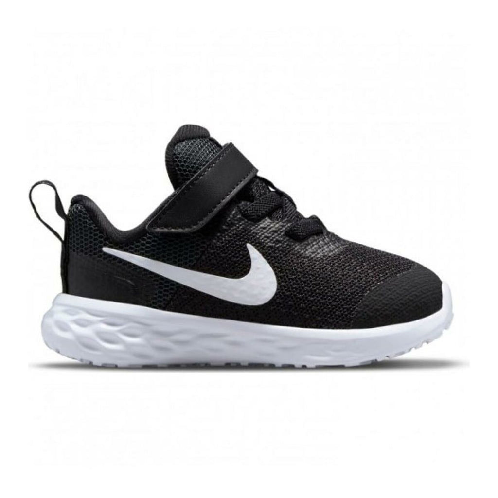 Nike Revolution 6 Girls' Trainers - Black von Nike | BYAG.