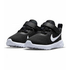 Nike Revolution 6 Girls' Trainers - Black von Nike | BYAG.