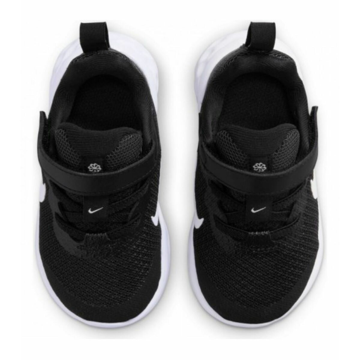 Nike Revolution 6 Girls' Trainers - Black von Nike | BYAG.