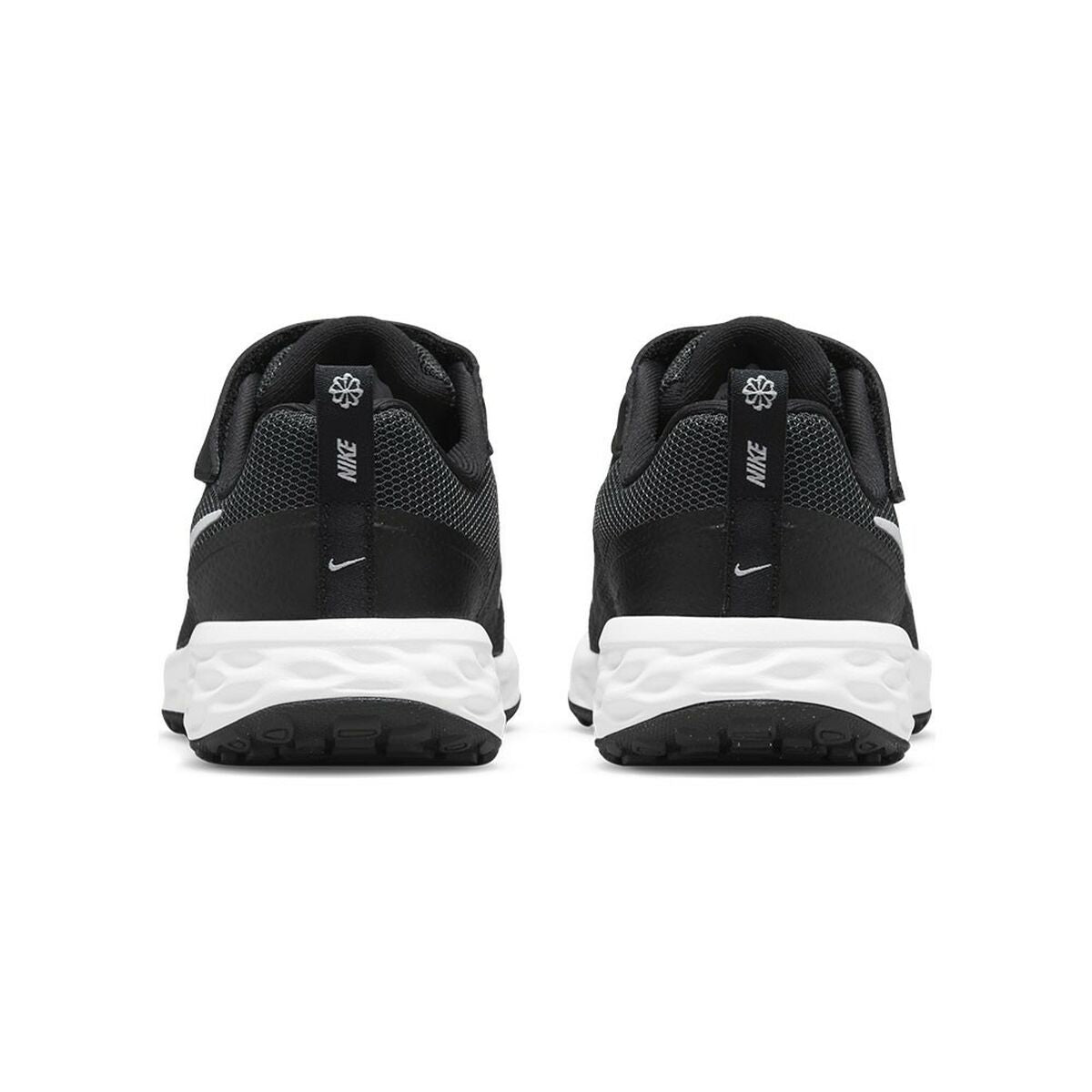 Nike Revolution 6 Girls' Trainers - Black von Nike | BYAG.