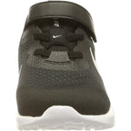 Nike Revolution 6 Girls' Trainers - Black von Nike | BYAG.
