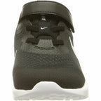 Nike Revolution 6 Girls' Trainers - Black von Nike | BYAG.