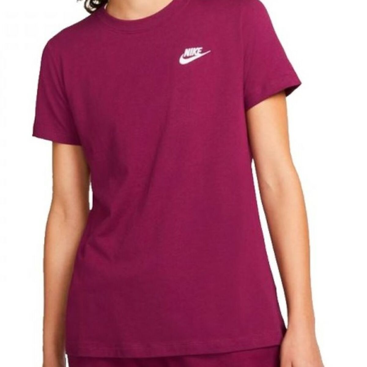 Nike Sportswear Club T-Shirt Women's T-Shirt - Pink von Nike | BYAG.