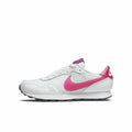 Nike MD Valiant Girls' Trainers - White von Nike | BYAG.