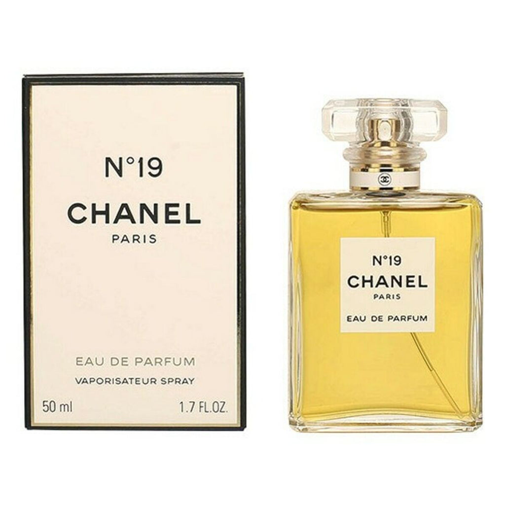Chanel Nº 19 Eau de Parfum for Women von Chanel | BYAG.
