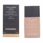 Chanel Liquid Make Up Base Vitalumière Aqua Women's Foundation von Chanel | BYAG.