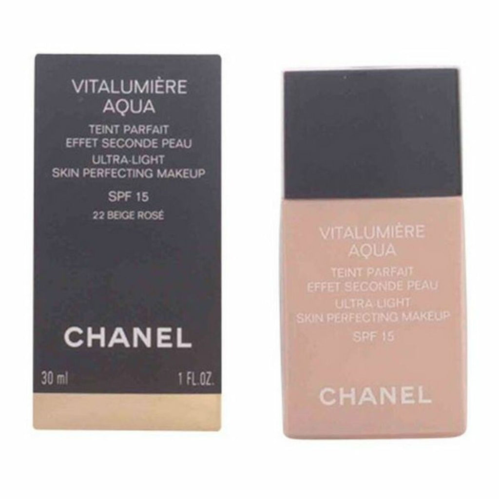 Chanel Liquid Make Up Base Vitalumière Aqua Women's Foundation von Chanel | BYAG.
