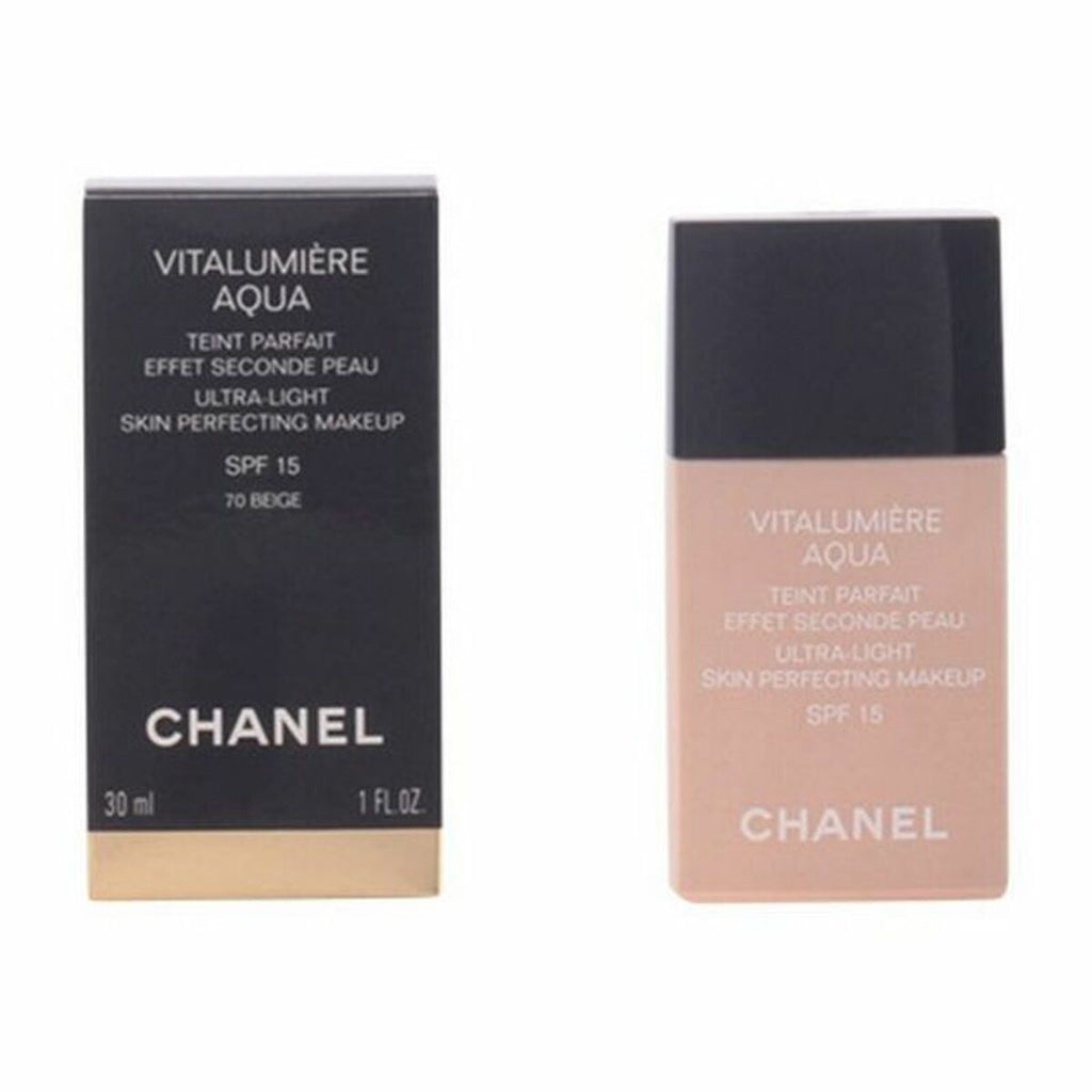 Chanel Liquid Make Up Base Vitalumière Aqua Women's Foundation von Chanel | BYAG.