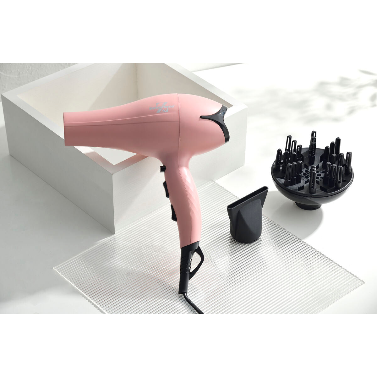 SwissHome Hairdryer Softly Rosa 2400 W – Produktansicht 4