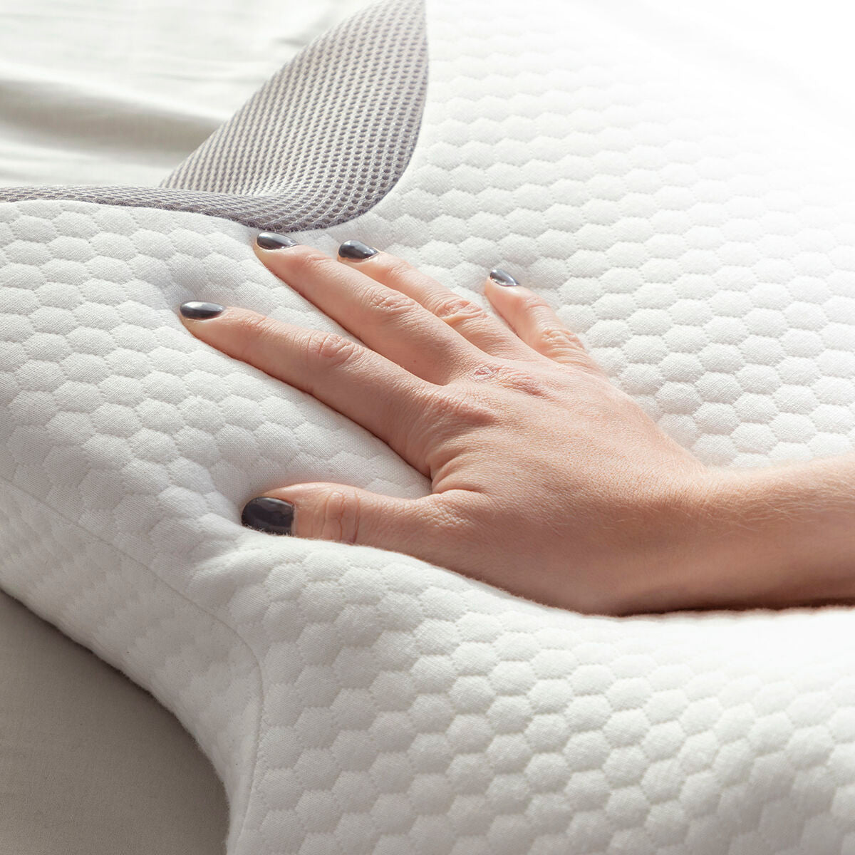 InnovaGoods Viskoelastisches Nackenkissen mit ergonomischen Konturen Conforti – Produktansicht 3
