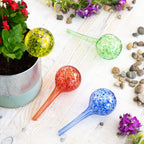 InnovaGoods Automatische Bewässerungskugeln Ballwooters – Produktansicht 4