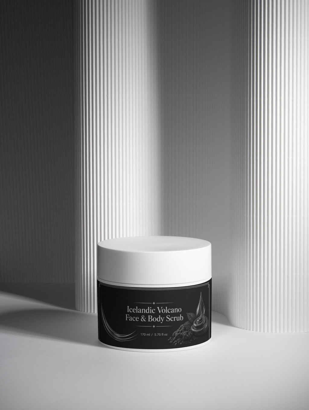 BYAG. Volcano Face & Body Scrub von BYAG. | BYAG.