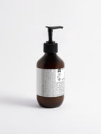 BYAG. Seidige Handcreme – Spices & Sandalwood – Produktansicht 2
