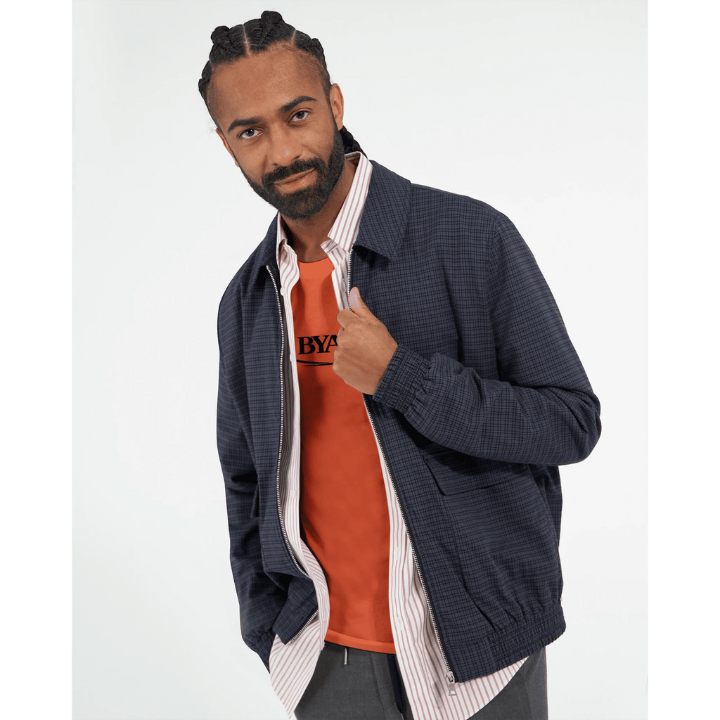 BYAG. Signature Crewneck – Coral von BYAG. | BYAG.