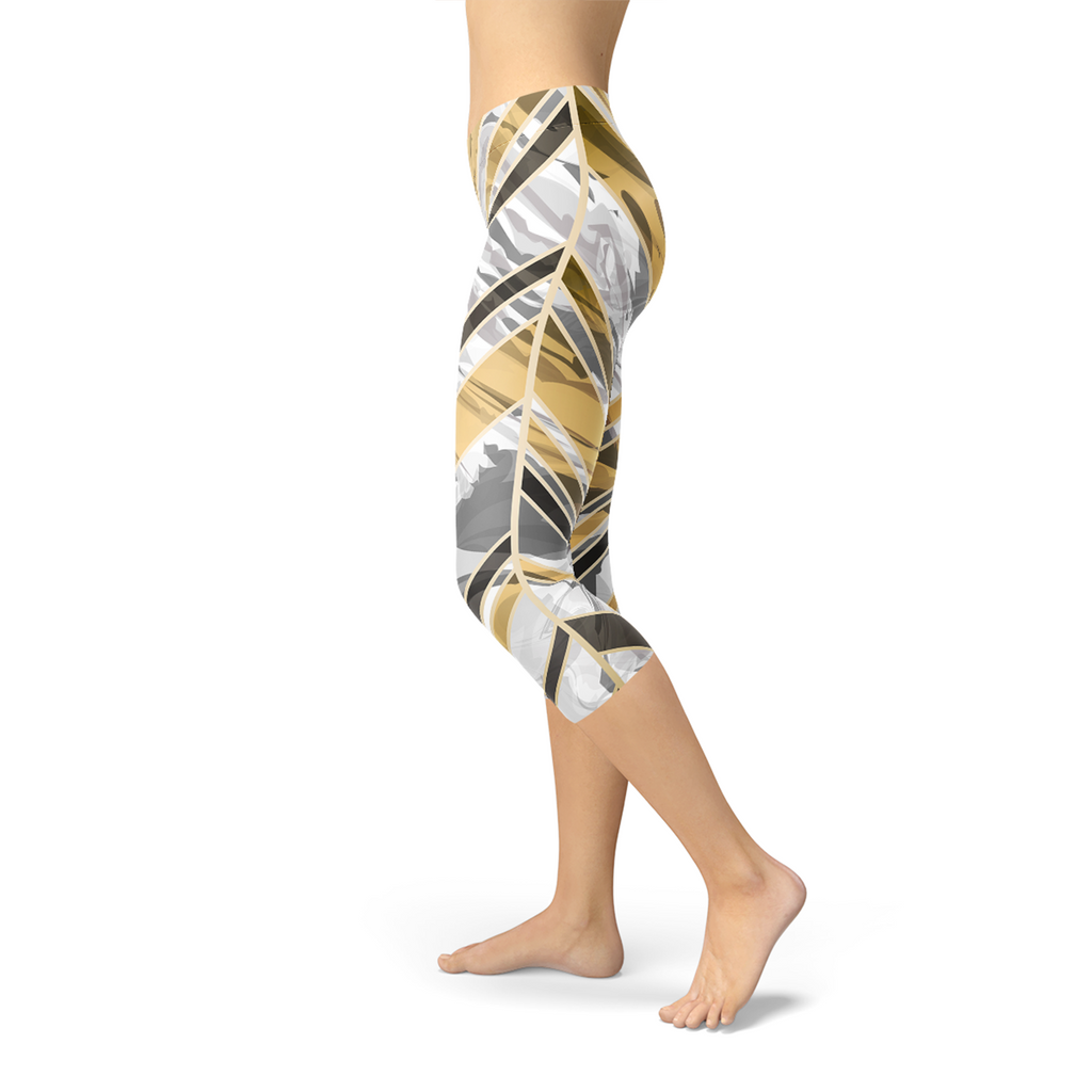 Marble W Lines Women's Capri Leggings - Black von BYAG. | BYAG.