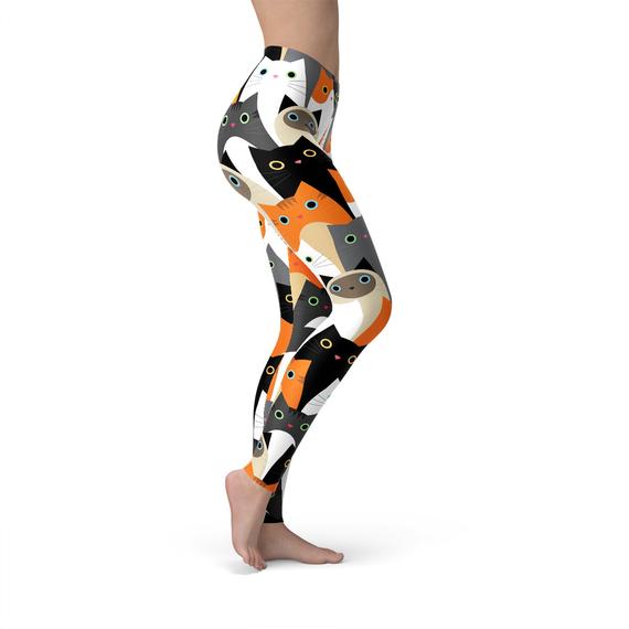 All Over Print Cats Women's Leggings von BYAG. | BYAG.