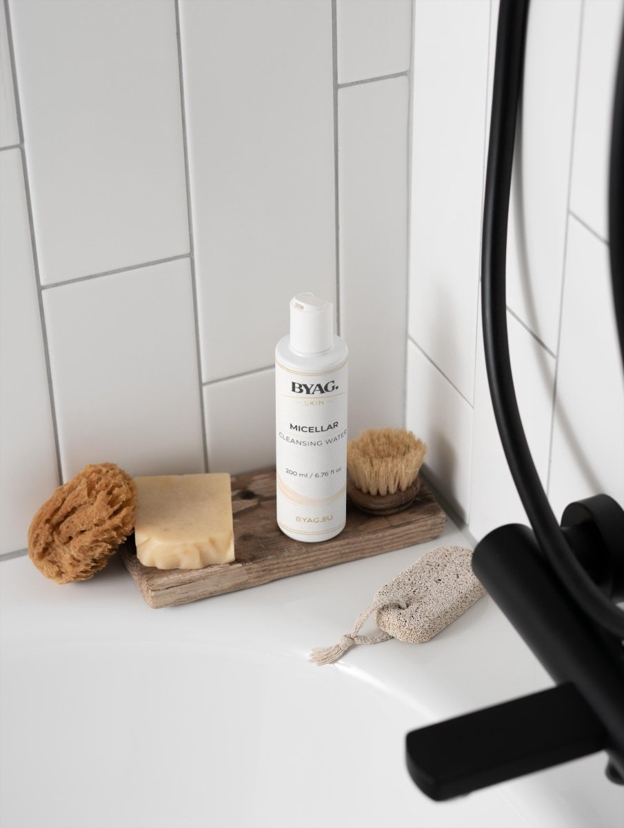 BYAG. Micellar Cleansing Water von BYAG. | BYAG.