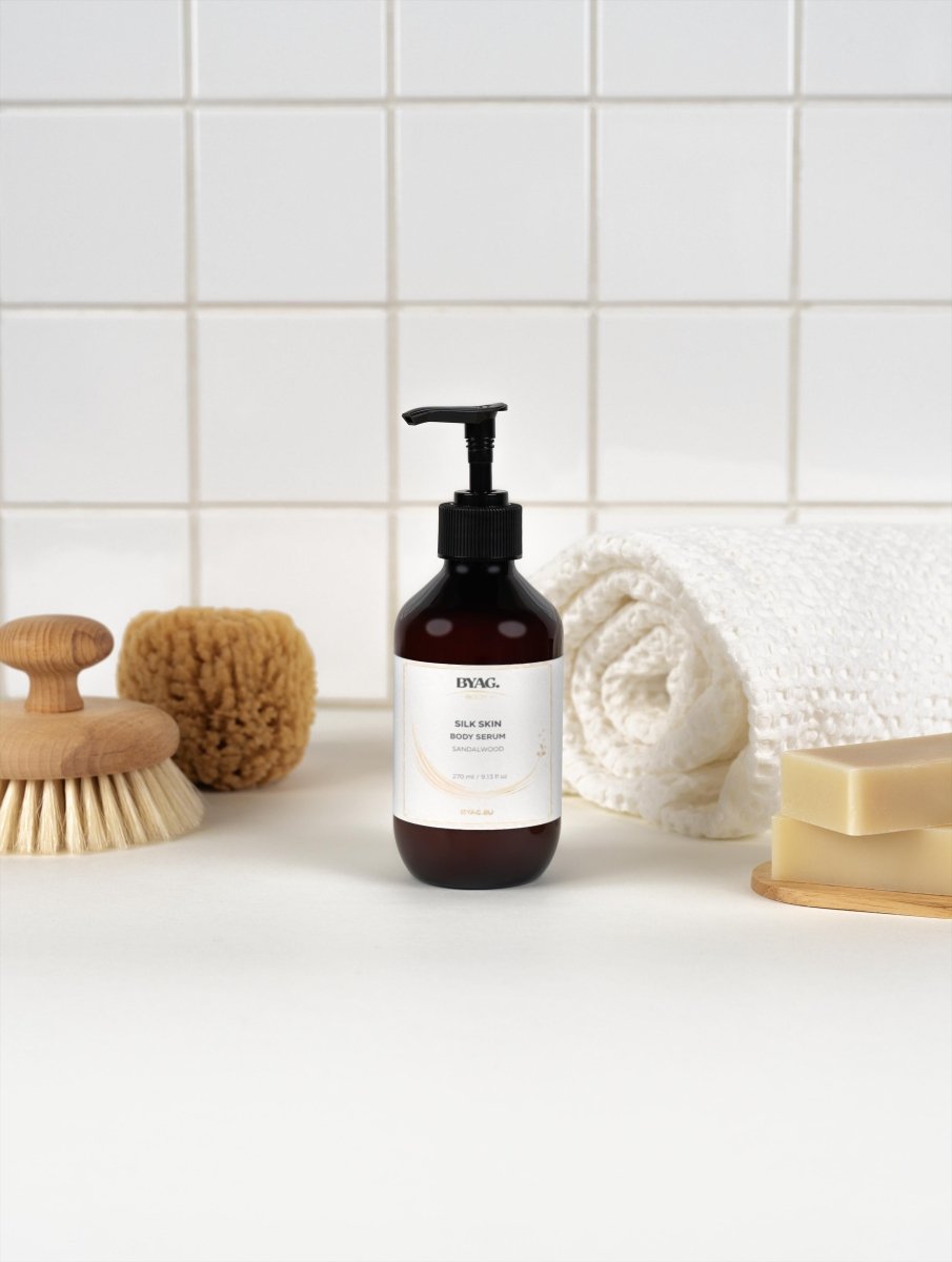 BYAG. Silk Skin Body Serum – Spices & Sandalwood von BYAG. | BYAG.