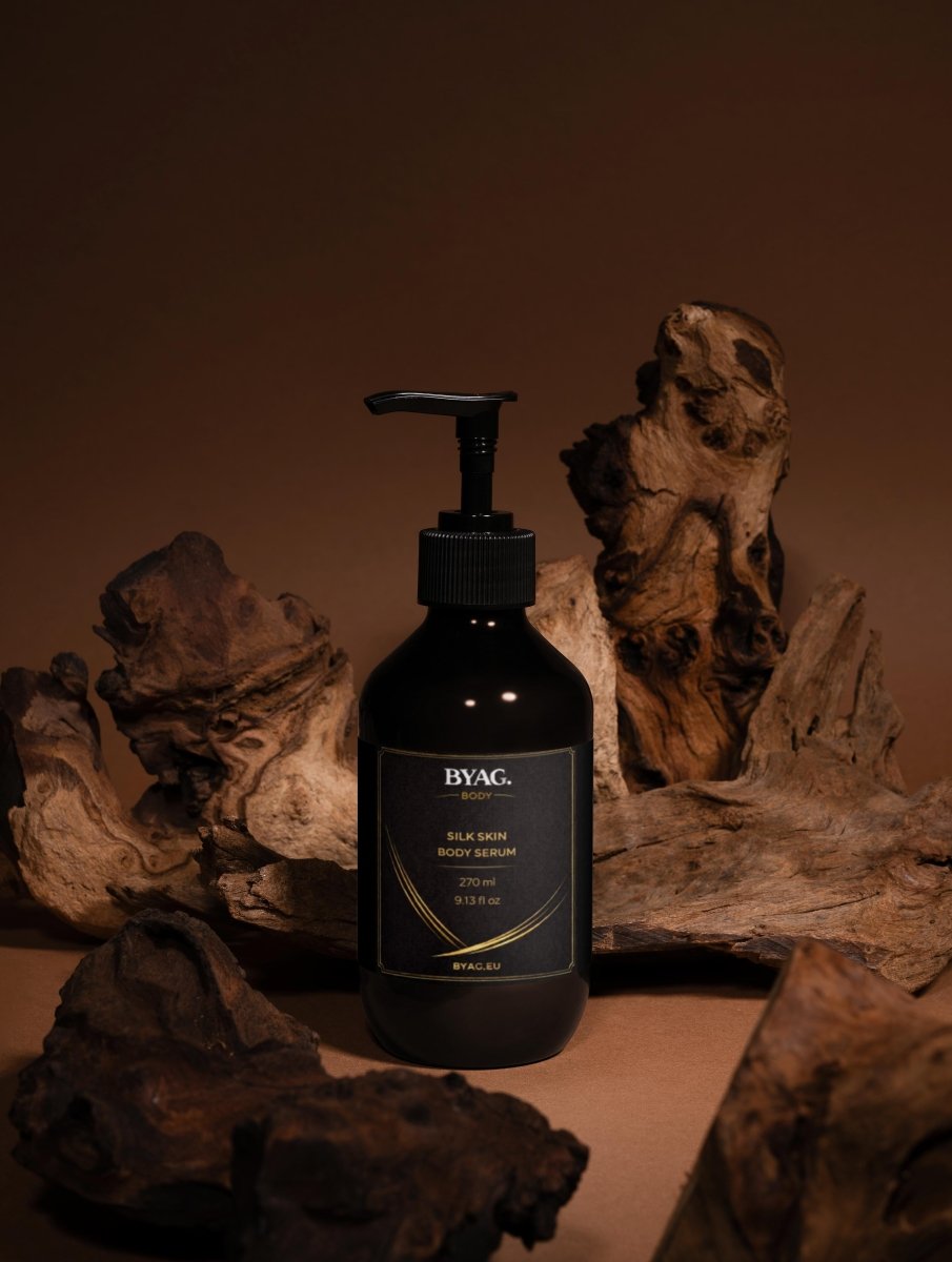 BYAG. MEN – Silk Skin Body Serum – Woody Amber & Leather von BYAG. | BYAG.