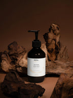 BYAG. Silk Skin Hand Cream – Spices & Sandalwood von BYAG. | BYAG.